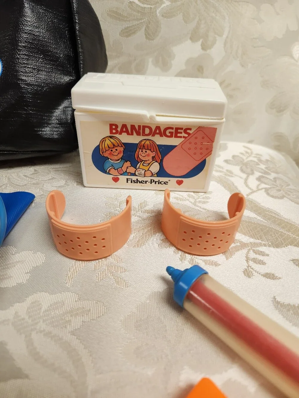 Vintage 1987 Fisher Price Doctor’s Bag Toy